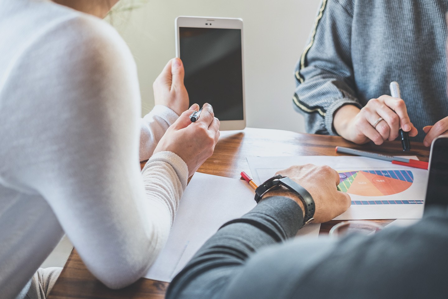 business-tablet-present-discuss-meeting-charts Tim Lawless, Executive Research Director Asia Pacific at CoreLogic on what homeowners and investors need to know now JobKeeper is over.