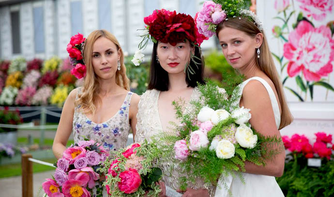 models-wearing-bridal-gowns-alan-hannah-primrose-hall-peony-love-romance-exhibition-floral-flowers-concept